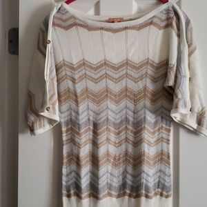 Shimmer Tunic (missing button on sleeve)